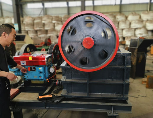 PE250x400 PE200x300 Diesel Engine Mobile Jaw Crusher