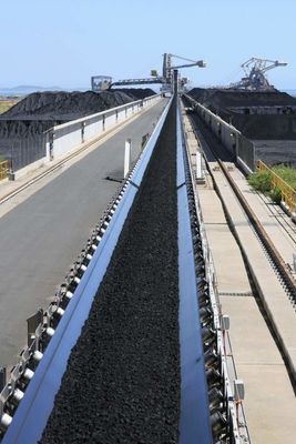 Mining Equipment Conveyor Belt for gold iron copper Ore basalt particles transportation